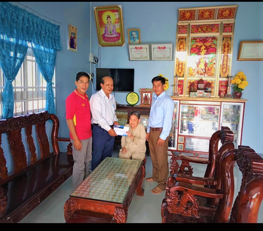 VNPT Kiên Giang thăm hỏi Bà mẹ Việt Nam anh hùng Quý 4 năm 2020 VNPT Kiên Giang thăm hỏi Bà mẹ Việt Nam anh hùng Quý 4 năm 2020